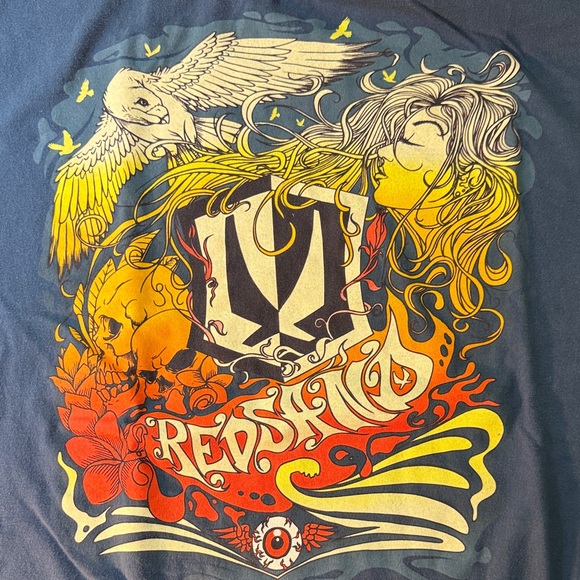 Red Sand, Blue Graphic Tee, Volleyball - Picture 3 of 7